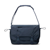 navy blau (± PMS 539 C)